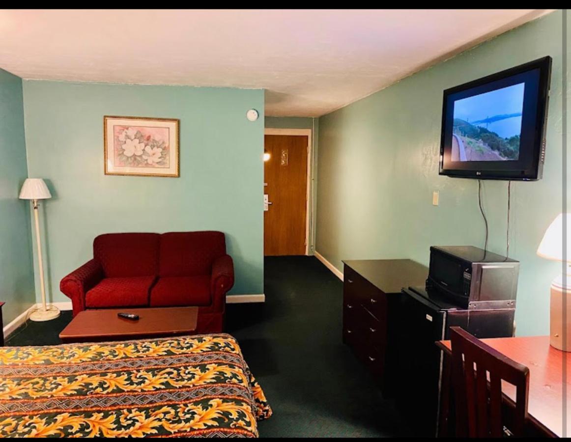 Economy Inn Of Greenville, Near Ecu Health Center Экстерьер фото